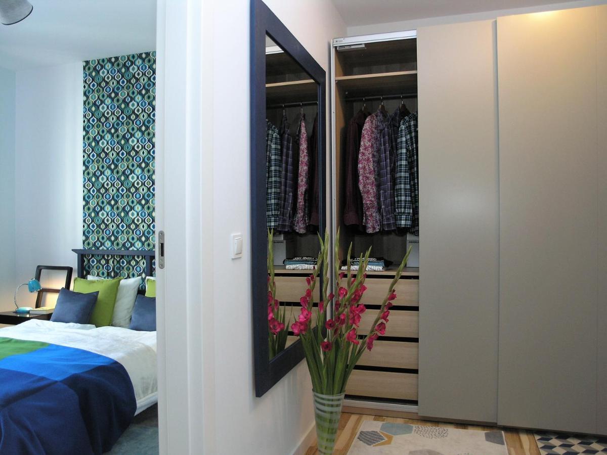 Apartament Metro Kowienska Warsaw Exterior photo